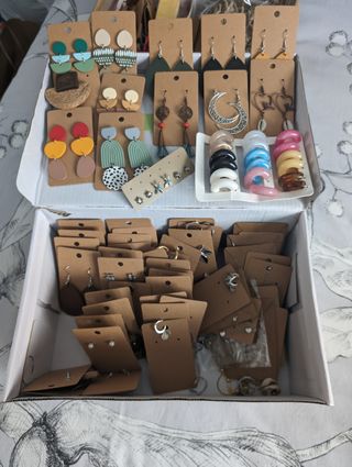 Pack bisutería + maniquí + medidores y +