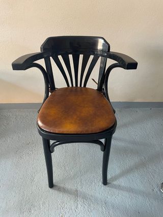 Sillas thonet brazo negras