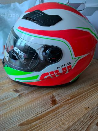 Casco integral GIVI