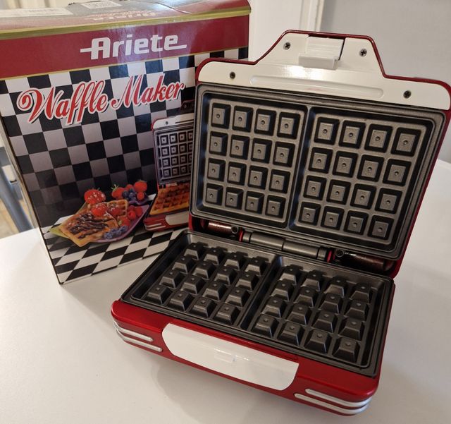 Ariete Waffle Maker