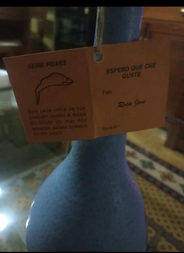 Botella y 6 chupitos de cerámica