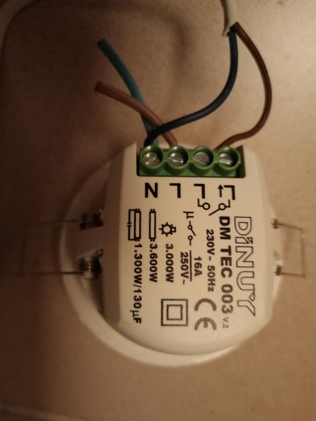 Iluminación- detector movimiento 360°