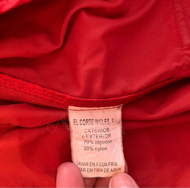 Chaqueta Elogy color coral.