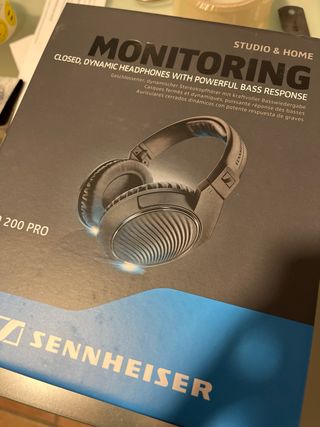 sennheiser hd200 pro
