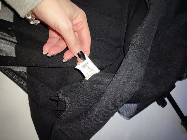 Minigonna nera con tulle