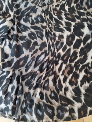 Blusa estampada. Nueva. Easy Wear.