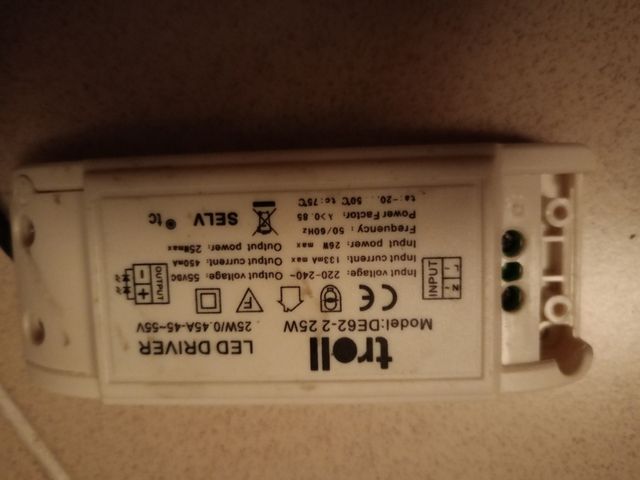 Plafón empotrable LED