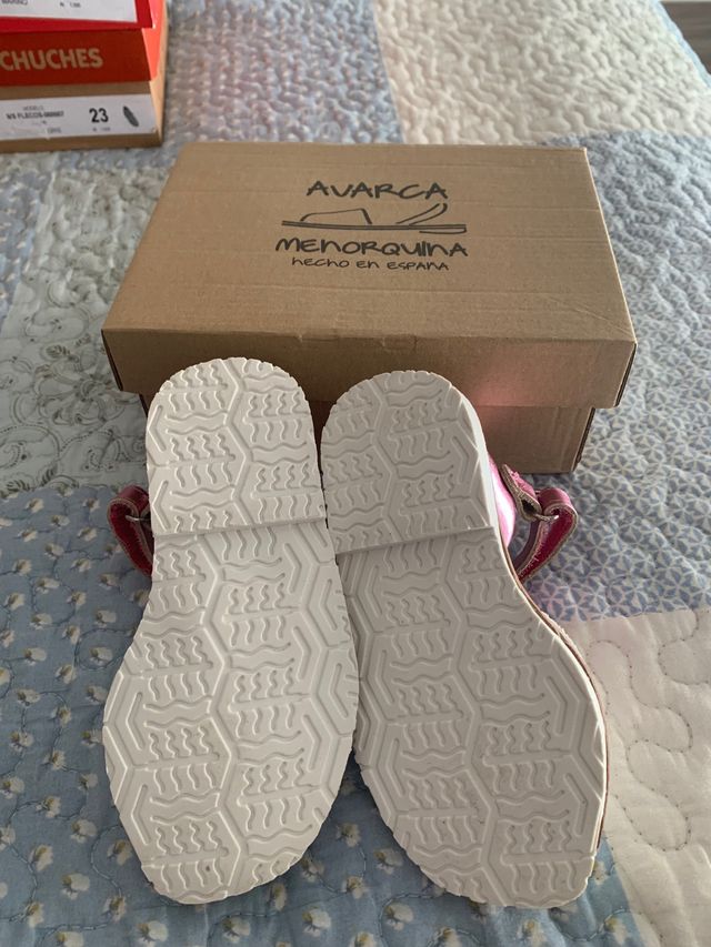 Sandalias niña piel talla 23