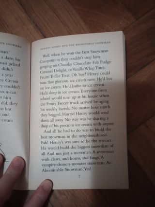 Horrid Henry (lote de 2 libros)