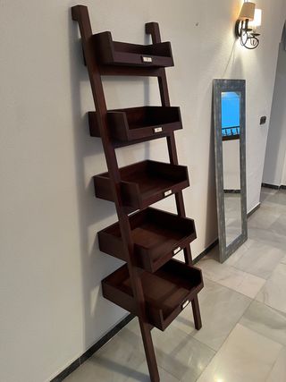 estantería escalera banak