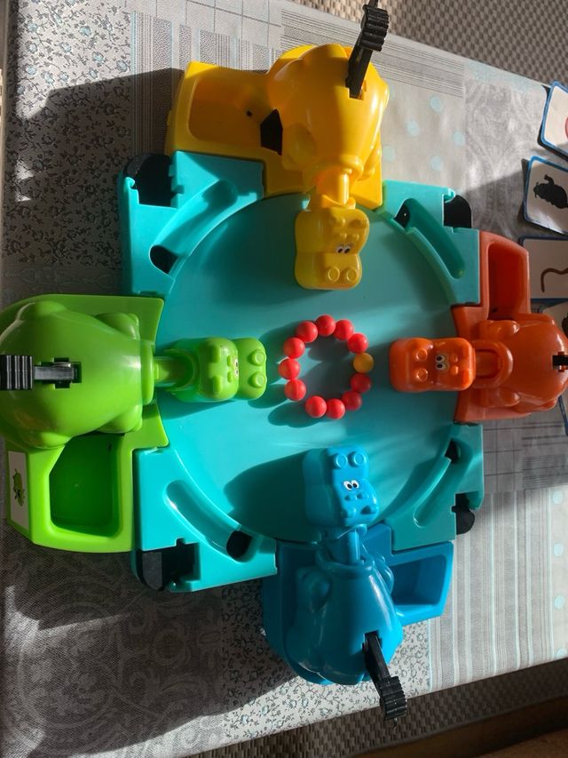 Lote 2  juegos (Tragabolas+Gaston Cabezon)