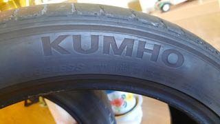 Neumáticos Kumho/Continental 225 45 18 Y Ecsa 71