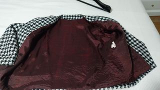 Chaqueta estilo CHANEL.