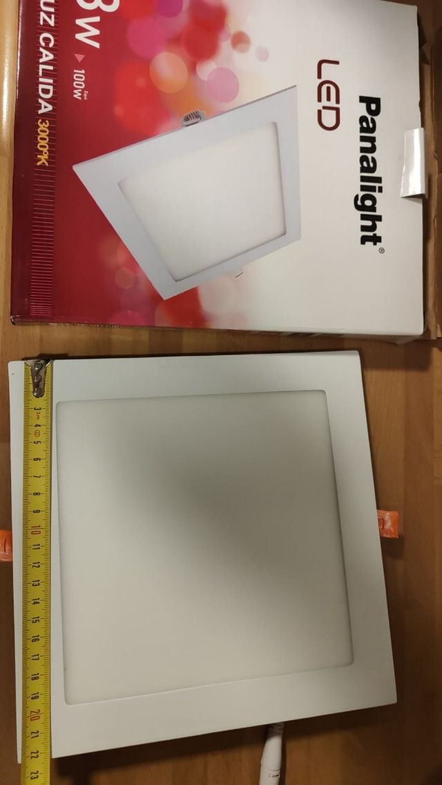 1 plafón LED Bauhaus