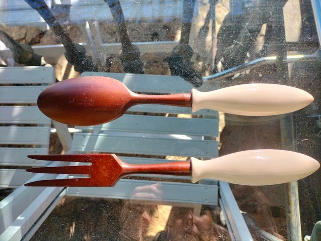 Cubiertos de ensalada.