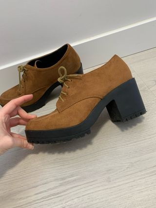 Botines Camel con Plataforma 