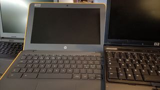 4 pezzi P.C.portatili rigenerati