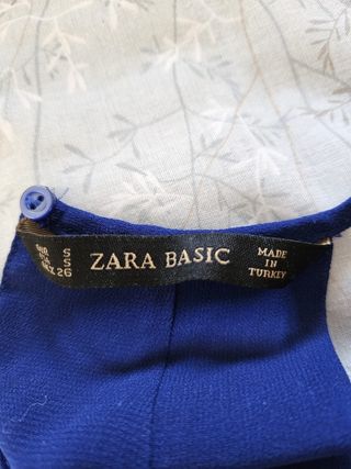 Blusa cuello halter Zara