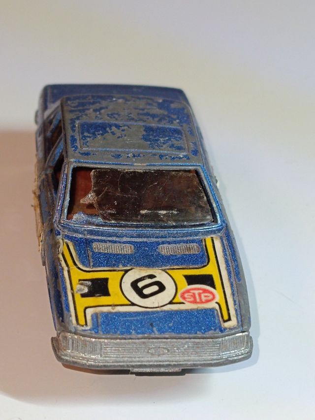 *FORD GRANADA 1/64 GUILOY