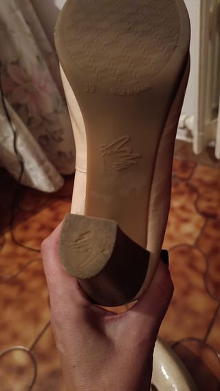 Zapato pitillos blanco.