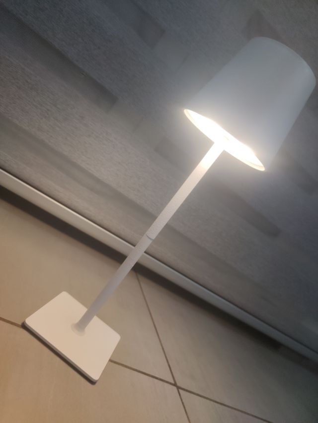 Lampada touch da tavolo