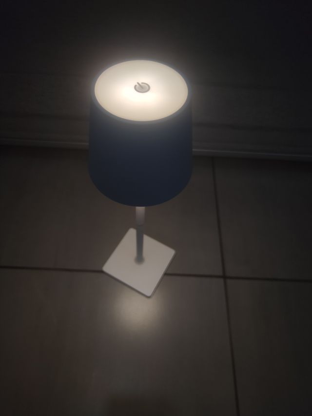 Lampada touch da tavolo