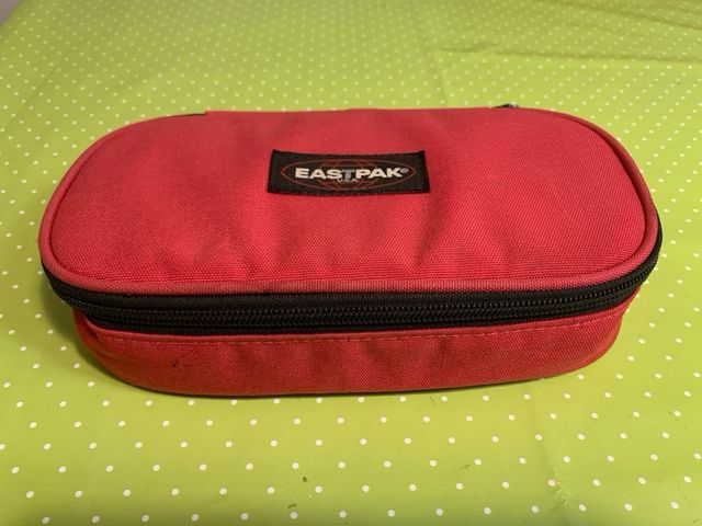 Estuche Eastpak