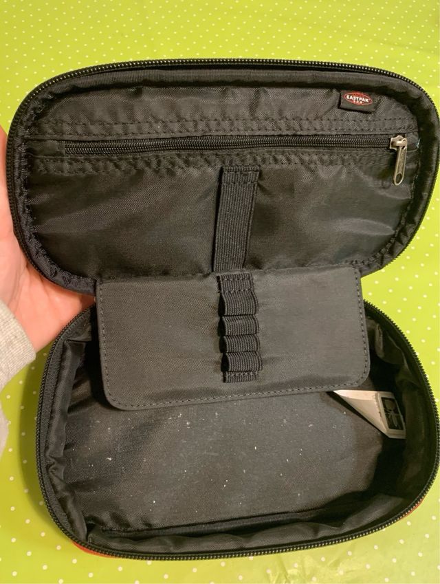 Estuche Eastpak