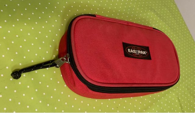 Estuche Eastpak