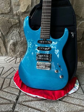 Guitarra Washburn