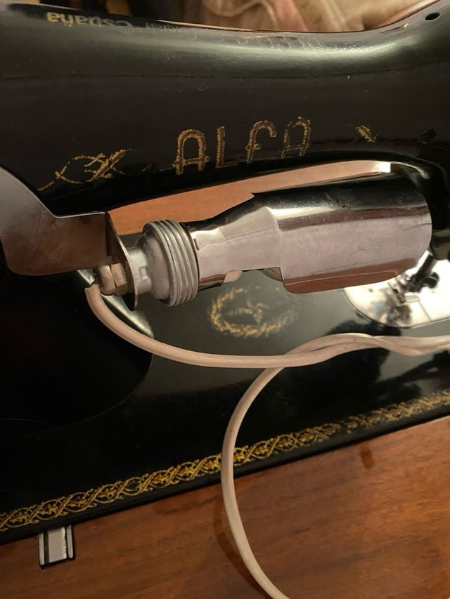 maquina de coser alfa