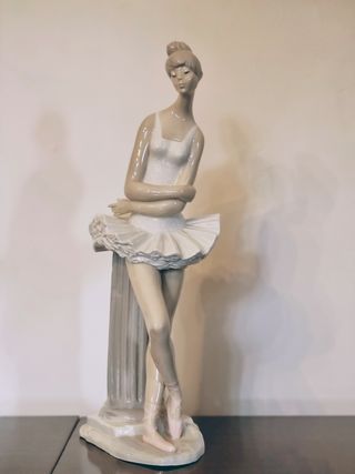 Figura Lladró. Bailarina / Lady ballerine
