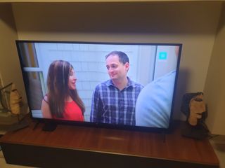 Urge vender televisor en Igualada 65 pulgadas 4k..