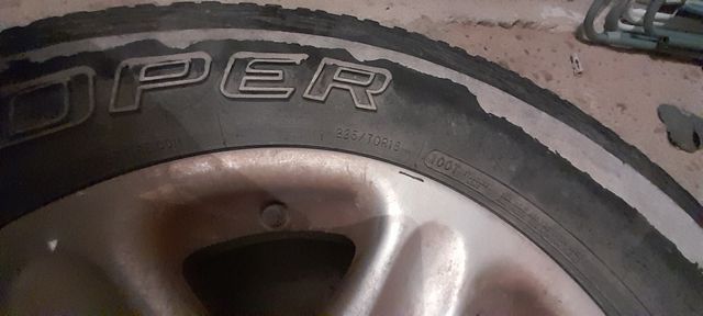 Ultimo precio vendo 4 llantas de land rover 5/114