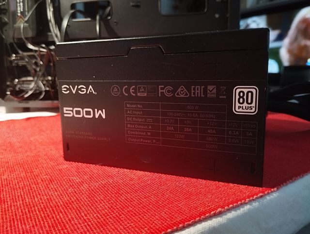 Fuente EVGA 500W 80 Plus (Cables Negros)