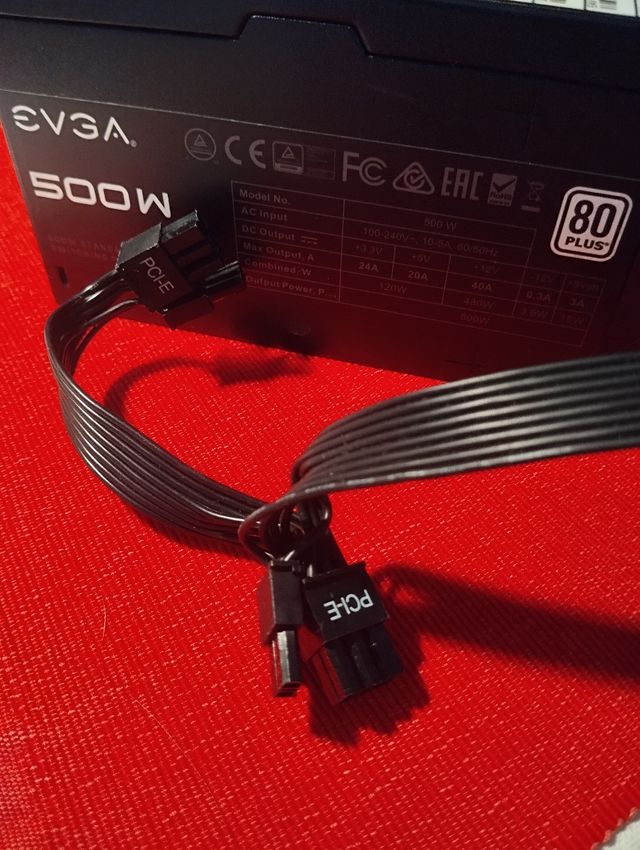 Fuente EVGA 500W 80 Plus (Cables Negros)