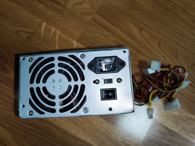 Fuente alimentación ATX 300W