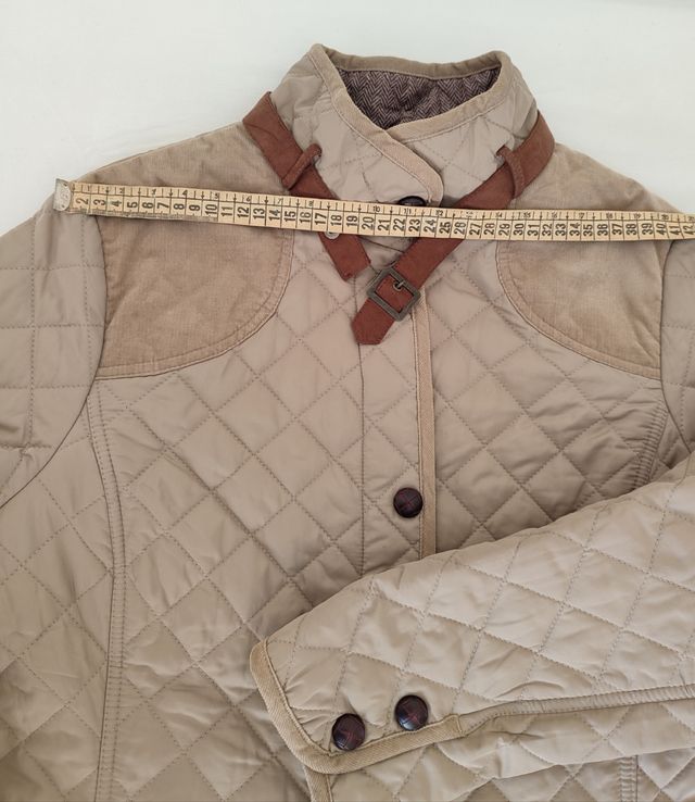 Chaquetón acolchado Lloyds beige