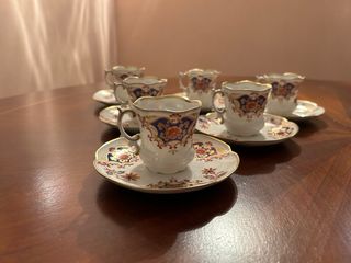 6 tazzine con 6 piattini di Limoges Francia