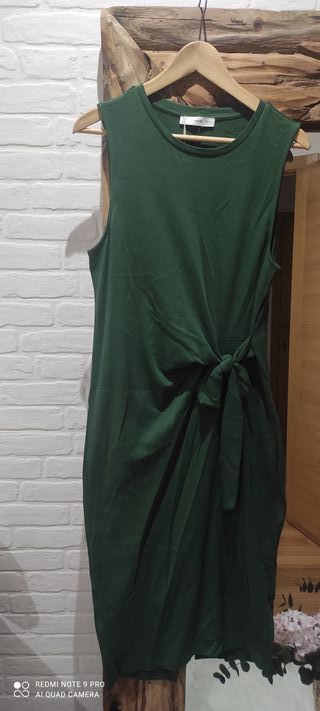 Vestido midi verde