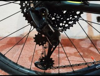 Bicicleta 29" talla M peso 10 kilos