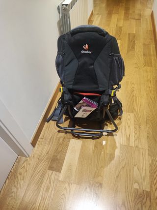 Mochila portabebé Montaña Deuter-3 m 2a
