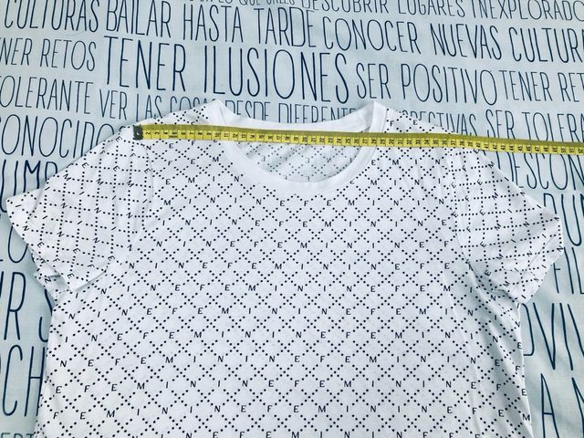 Camiseta Blanca Talla 38 M Letras Feminine Negras