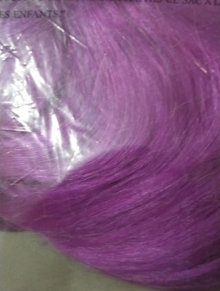 DISFRAZ PELUCA MUJER LARGA LILA . NUEVA 