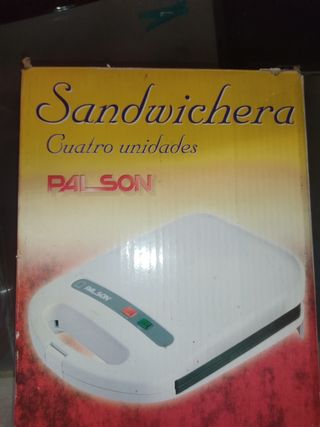 Sandwichera de 4 huecos 