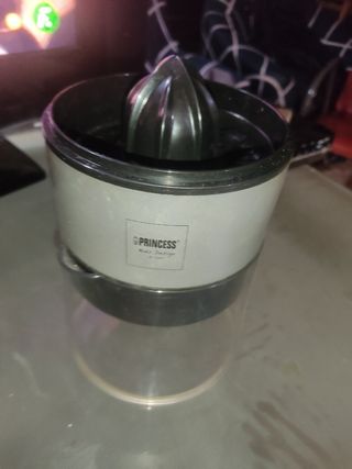 Exprimidor de naranjas 