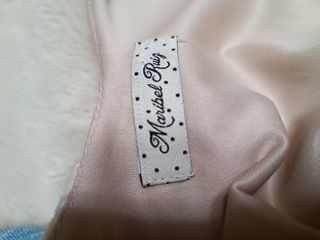 Vestido de fiesta beige