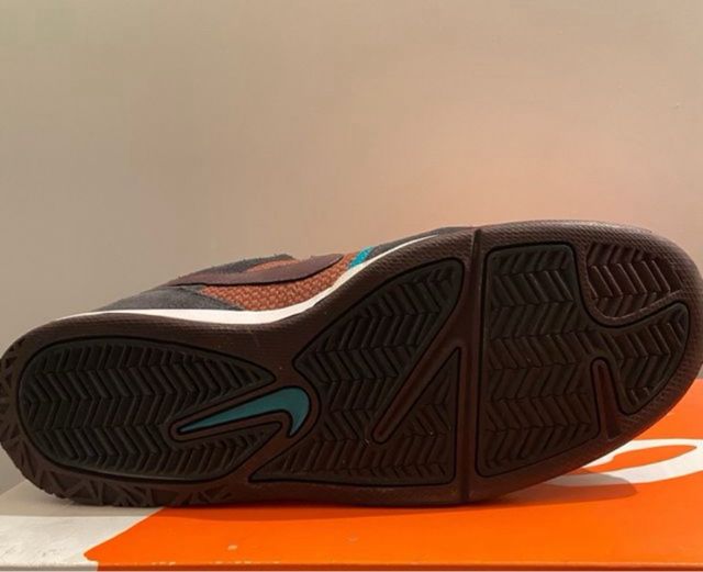 zapatillas Nike Zoom Mogan 2