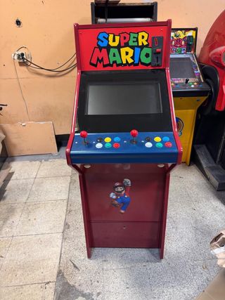 SUPER MARIO