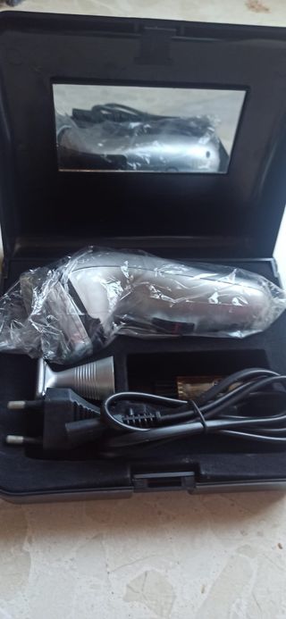 Afeitadora recargable con 3 cabezales